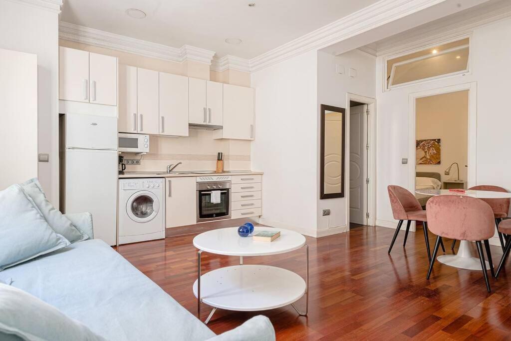 Modern Apartment In Chueca Inf3Iz4 มาดริด ภายนอก รูปภาพ
